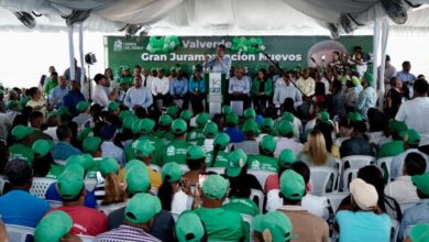 Photo of Leonel Fernández sostiene encuentro con empresarios, comerciantes y productores agropecuarios