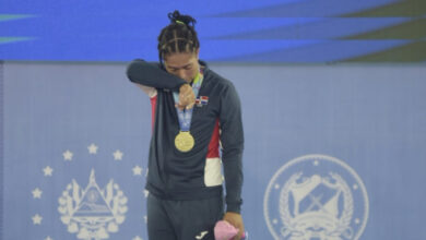 Photo of Medalla de oro y lágrimas de emoción