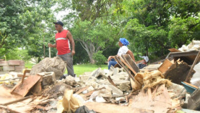 Photo of Vendedores del «mercadito» de Pintura desalojados ayer por grupo de hombres