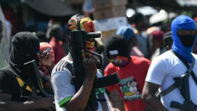 Photo of 20 muertos en un ataque de las bandas haitianas a comisaria en Gressier