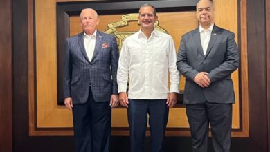 Photo of Gobernador de Puerto Rico llega al país para toma de posesión de Abinader