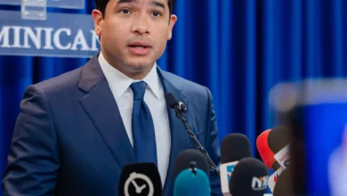 Photo of Omar Fernández rechaza declaraciones de Pelegrín Castillo sobre responsabilidad de Leonel Fernández en crisis migratoria