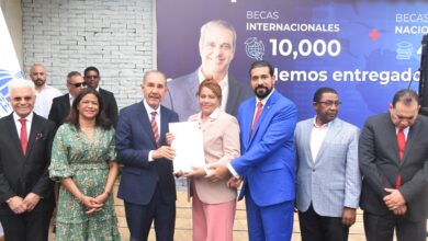 Photo of Mescyt otorga 443 becas internacionales a estudiantes dominicanos
