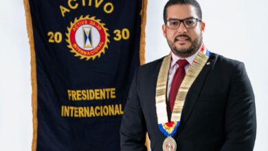 Photo of Nuevo Amanecer para el Liderazgo Juvenil: Cristian Veloz, de República Dominicana, Juramentado como Presidente Internacional de Activo 20-30 para el Periodo 2025-2026