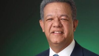 Photo of Leonel Fernández ejercerá su derecho al voto este domingo en la Escuela República de Colombia, a las 11:30 a.m.