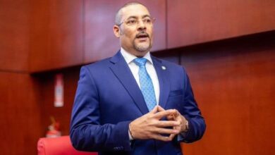 Photo of Aumento de deuda pública genera división entre senadores: «¿Hasta dónde llegaremos, pueblo dominicano?»
