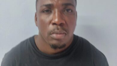 Photo of Policía arresta a hombre que recibió más de un millón de pesos por fraude bancario