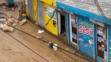 Photo of Inundaciones por intensas lluvias dejan viviendas colapsadas y provincias en alerta roja en el Cibao