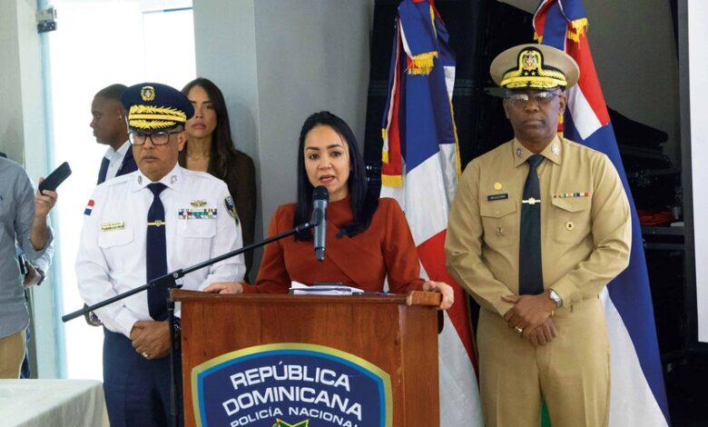 Guzmán Peralta, Faride Raful y Crisóstomo Martínez.