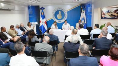 Photo of El PRM redefine su dirigencia con un método de «consenso» que divide al partido