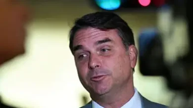 Photo of El Supremo de Brasil ordena investigar a Flávio Bolsonaro por presunta calumnia contra Lula