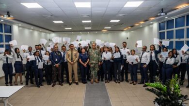 Photo of Lee Ballester certifica a 37 nuevos inspectores migratorios tras agotar proceso de pasantías en puertos, aeropuertos y puestos fronterizos