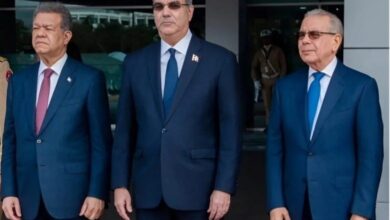 Photo of Gobierno convoca a los expresidentes Danilo Medina y Leonel Fernández para definir respuesta ante crisis global