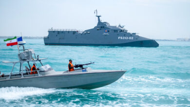 Photo of Irán incauta dos barcos y los dirige a sus aguas territoriales