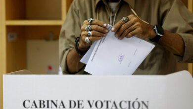 Photo of Incertidumbre y reclamos conteo electoral en Perú