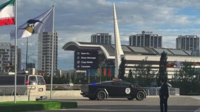 Photo of Tesla Cybertrucks se encargan de la seguridad en la capital de Kazajistán en medio de la visita de Putin