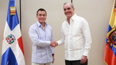 Photo of Abinader y su homólogo de Ecuador se reunieron en privado en República Dominicana