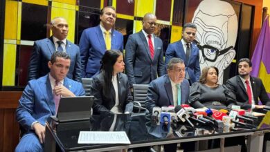 Photo of Los diputados del PLD someten proyecto para interrogar al canciller sobre recepción de deportados