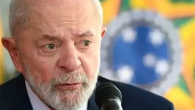 Photo of EE.UU. alista aranceles del 25 % a Brasil por prácticas comerciales «desleales» y Lula da Silva responde con elogios a China