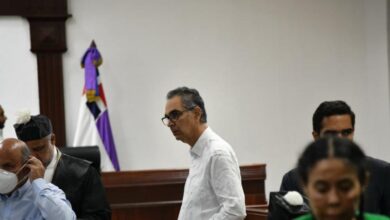 Photo of Defensa de Santiago Hazim pide variar prisión por arresto domiciliario dado su estado de salud