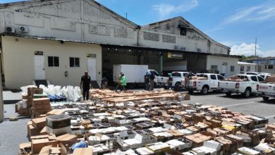 Photo of Desmantelan fábrica de bebida alcohólica premium adulterada en Doña Ana, San Cristóbal