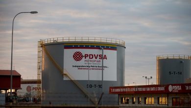Photo of ¿Por qué hay más preguntas que respuestas sobre el inédito acuerdo energético entre EE.UU. y Venezuela?