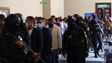 Photo of Defensa pide tiempo para estudiar expediente de 525 páginas y tribunal aplaza coerción contra 25 imputados de SeNaSa 2.0