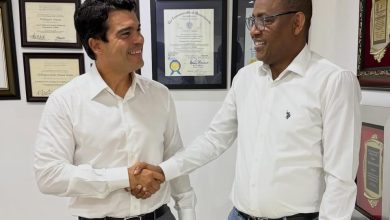 Photo of Carlos Sánchez se suma al proyecto de Wellington Arnaud y refuerza su estructura política en el Distrito Nacional