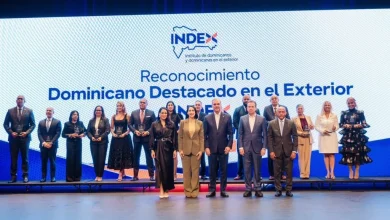 Photo of Presidente Luis Abinader reconoce a 14 dominicanos destacados en Estados Unidos mediante el Index