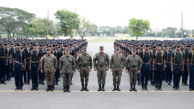 Photo of Ley impulsaría servicio militar obligatorio para rescatar de “ociosidad improductiva” a los jóvenes