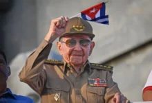 Photo of Una jueza en Florida emite una orden de arresto contra Raúl Castro