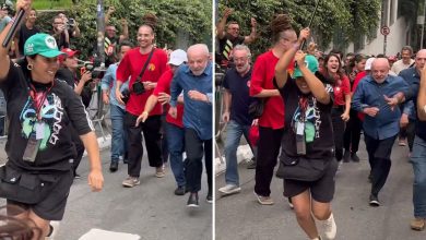 Photo of Lula llega corriendo y muestra vigor en su último acto de campaña