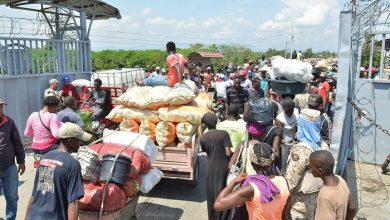 Photo of Haití prohíbe tránsito por República Dominicana de mercancías extranjeras destinadas a su mercado