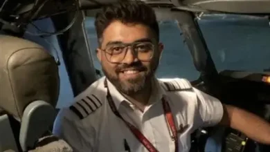 Photo of ¿Quién es Smit Machchhar, el piloto indio apuñalado que según Israel frustró un atentado en un vuelo de Flydubai?